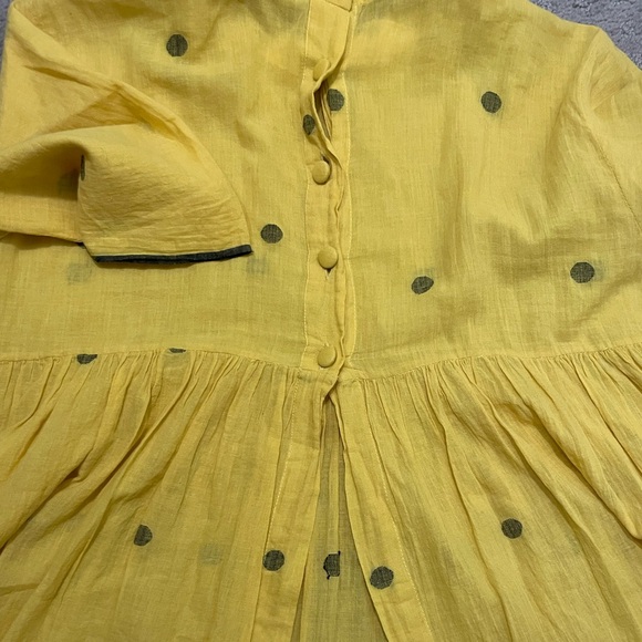 The Plavate Short Sleeve Cotton Top with Buttons on Back in Yellow. Size S - Picture 5 of 5